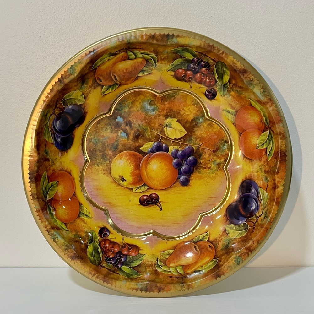 Vintage Daher Fruit Tinware Serving Bowl